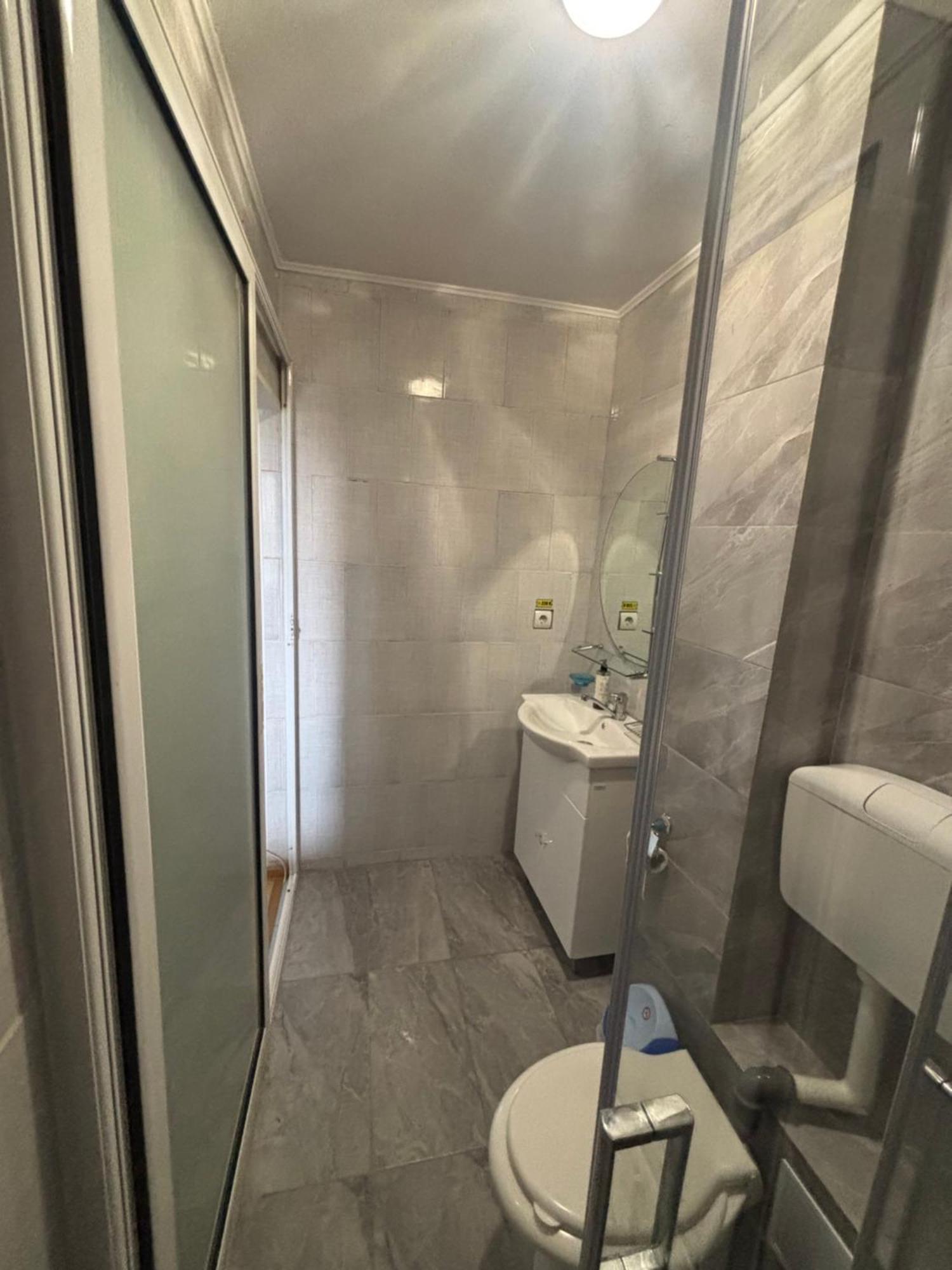 Hypnotic Villa Pitesti Ngoại thất bức ảnh